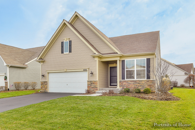 Property Photo:  699 Durham Lane  IL 60543 