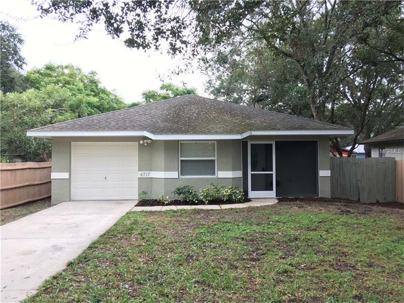 Property Photo:  4717 Hollingsworth Avenue  FL 34233 