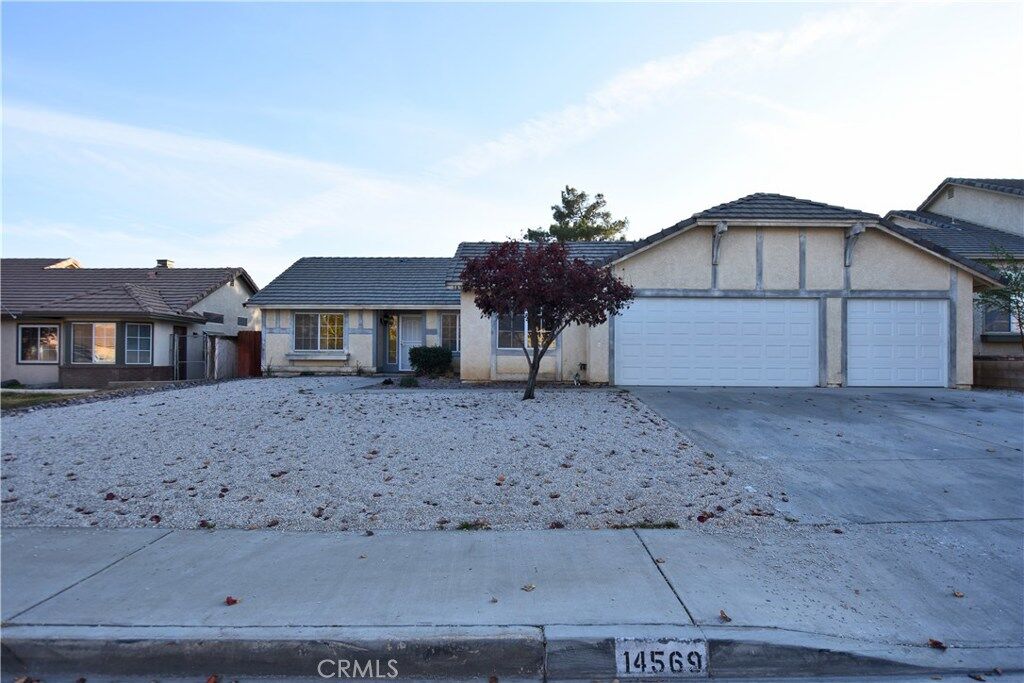 Property Photo:  14569 Choke Cherry Drive  CA 92392 