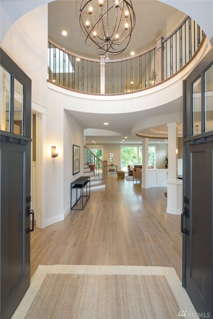 Property Photo:  1624 104th Ave SE  WA 98004 