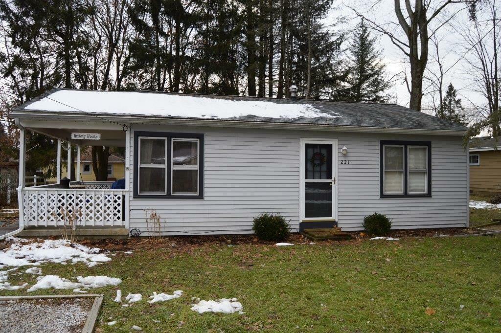 Property Photo:  221 Hickory Street  PA 16412 