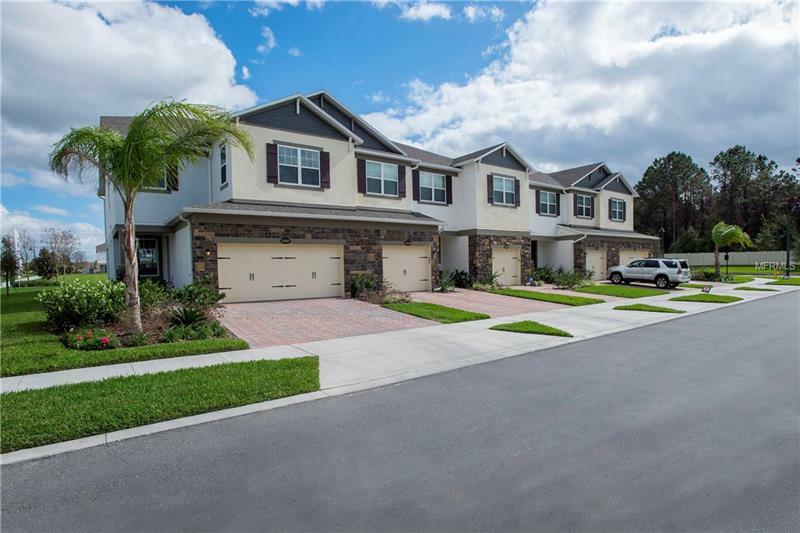 Property Photo: 15140 Sunrise Grove Court FL 34787