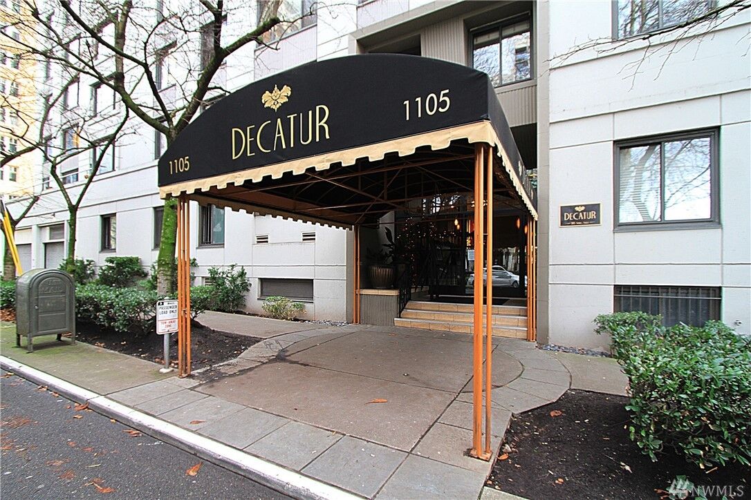 Property Photo: 1105 Spring St 1204 WA 98104