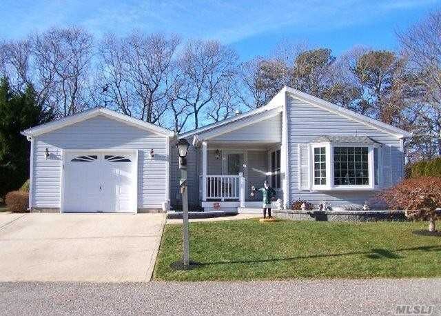 Property Photo: 1407-35 Middle Road Wow NY 11933