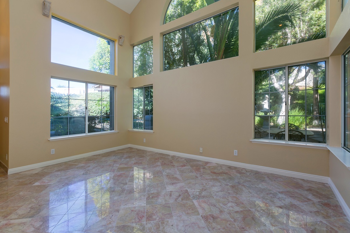 Property Photo:  374 Doheny Bay Ct  CA 92057 