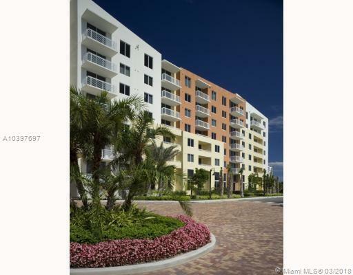 Property Photo: 2775 NE 187 St 426 FL 33180