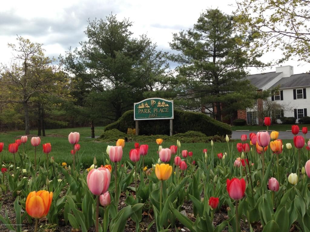 Property Photo:  148 Frontier Way  NJ 07753 