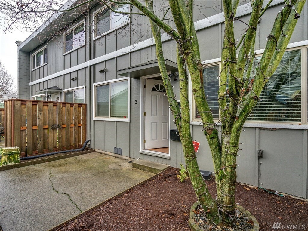 Property Photo:  708 N L St #2  WA 98403 