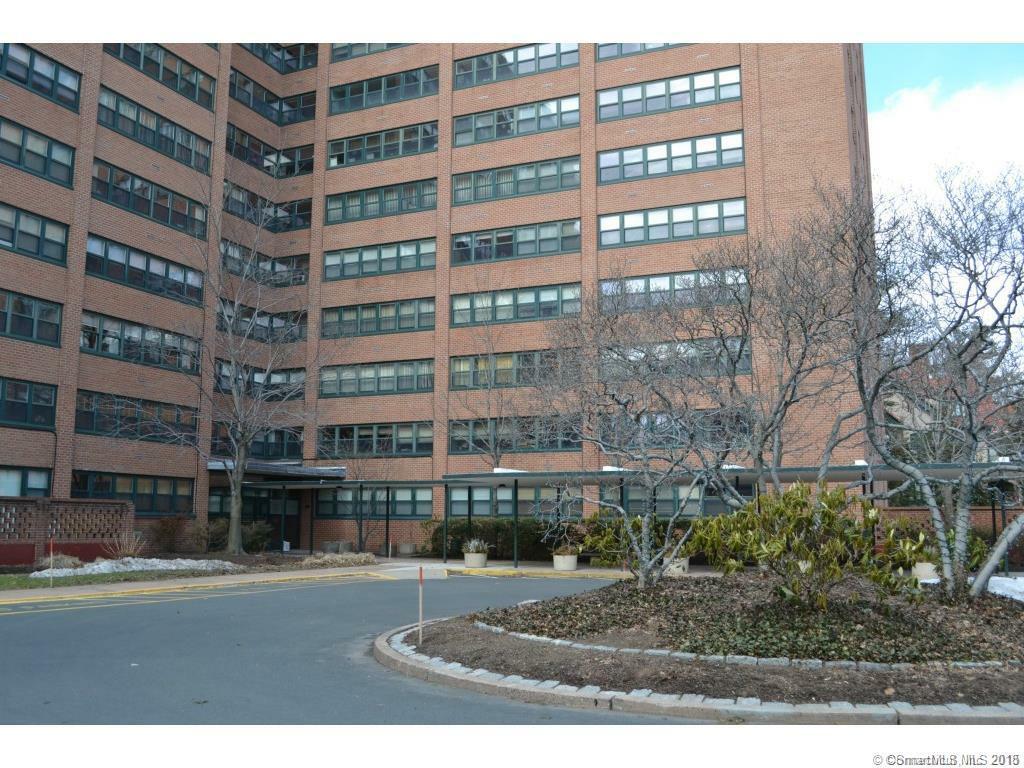 Property Photo: 31 Woodland Street 6H CT 06105
