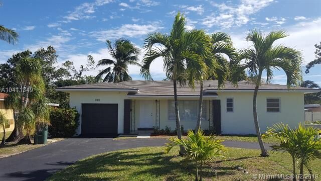 Property Photo:  11211 NE 11th Pl  FL 33161 