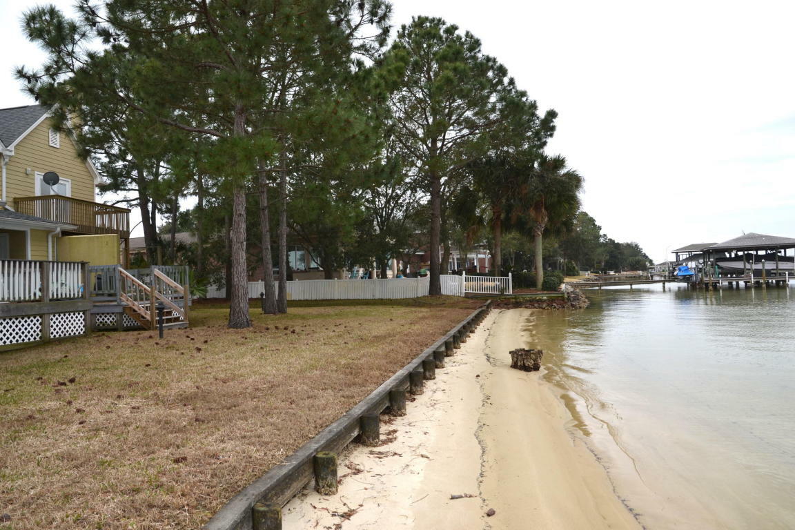 Property Photo: 203 Shalimar Drive FL 32579