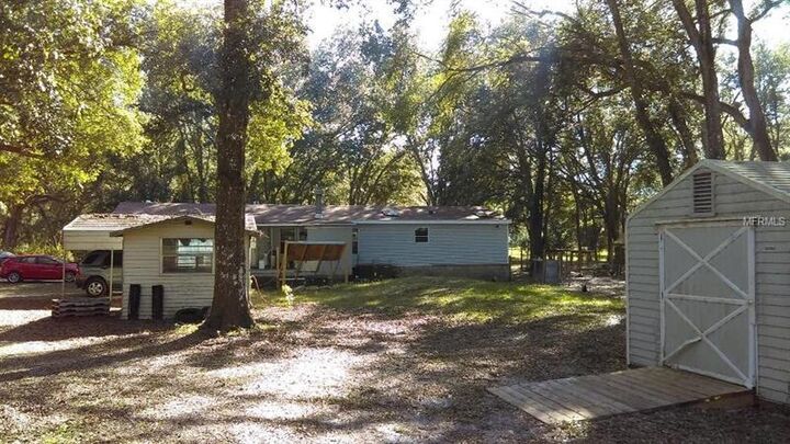 Property Photo: 2732 73rd Lane FL 33513