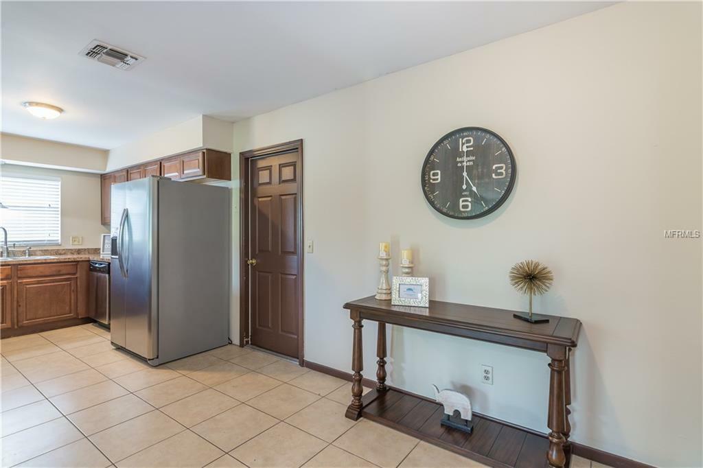 Property Photo:  7024 Tallowtree Lane  FL 32835 