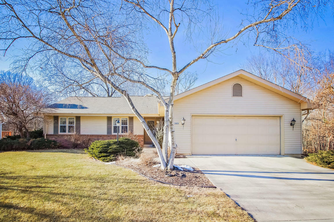 Property Photo:  7829 S Ridgewood Dr  WI 53132 