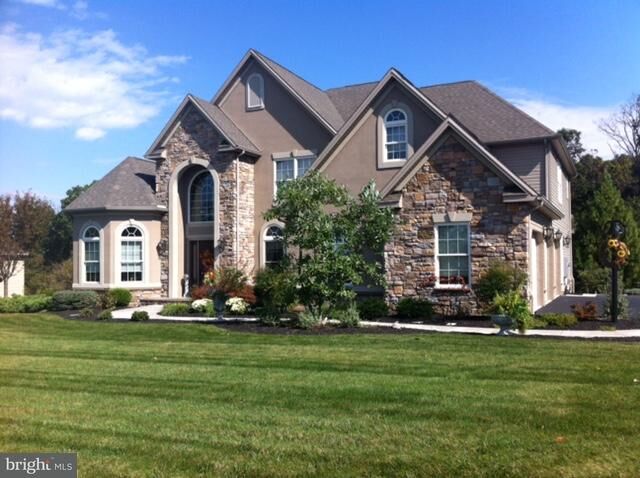 Property Photo:  114 Turtle Hollow Drive  PA 17339 