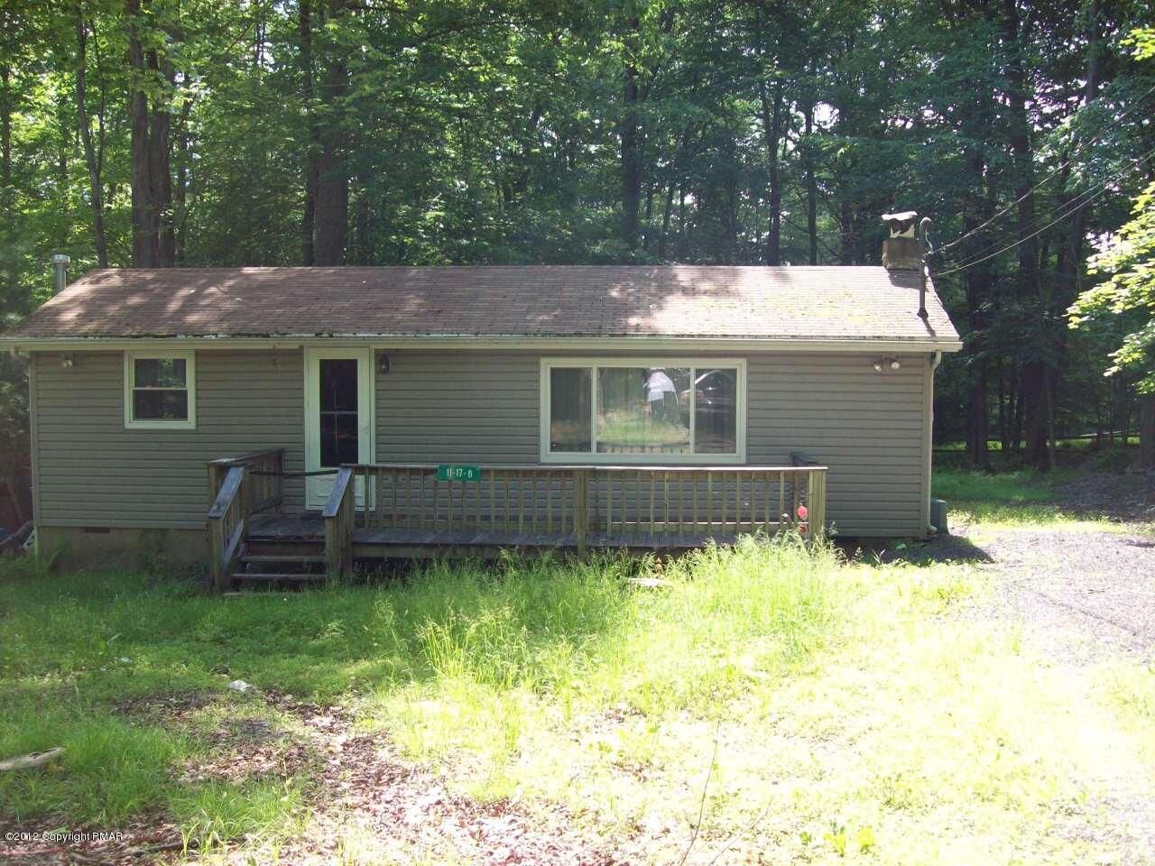 Property Photo: 111 Ski Trail PA 18347