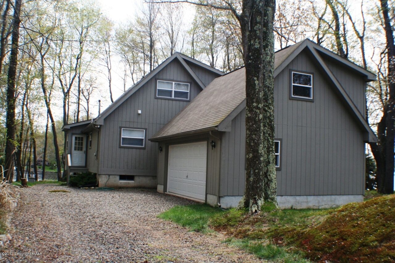 Property Photo: 90 &Amp 91 Lakeshore Dr PA 18347