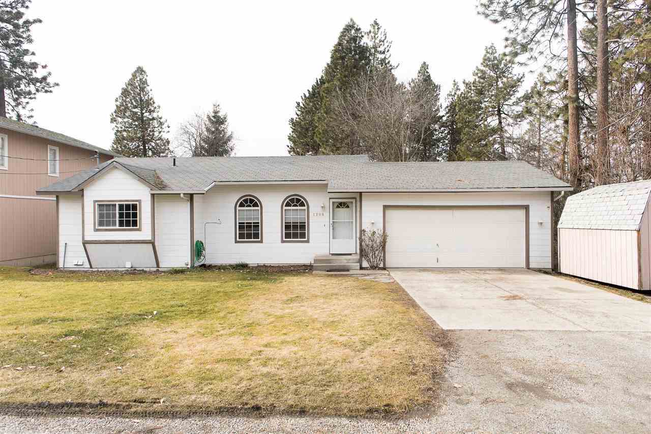 Property Photo: 1208 S Havana St WA 99202