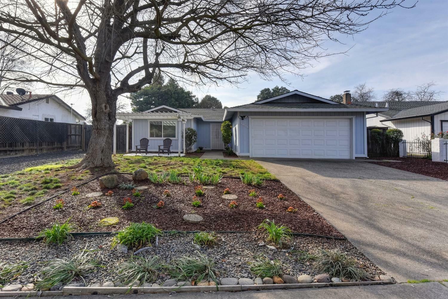 Property Photo:  8998 Alderson Avenue  CA 95826 