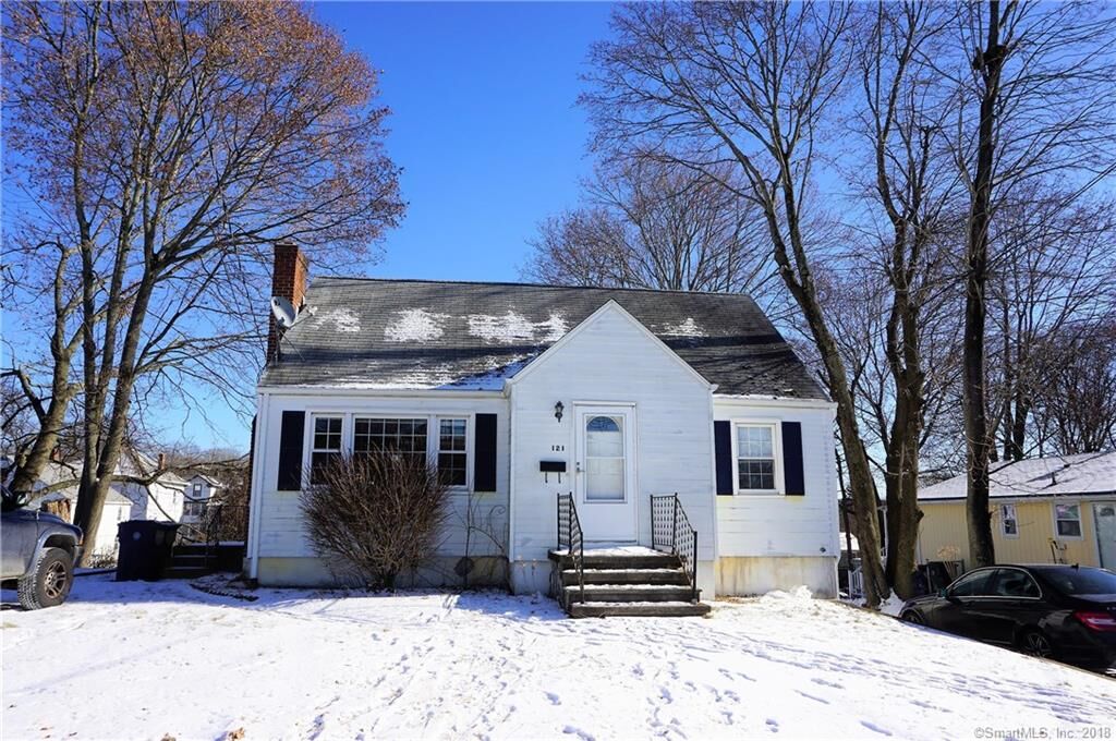 Property Photo: 121 Mansfield Avenue CT 06226
