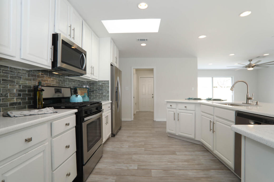 Property Photo:  640 Pompano Avenue  FL 32548 
