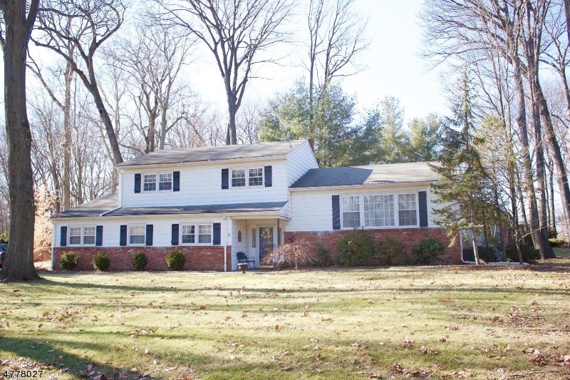 Property Photo:  185 Fox Hollow Rd  NJ 07481 