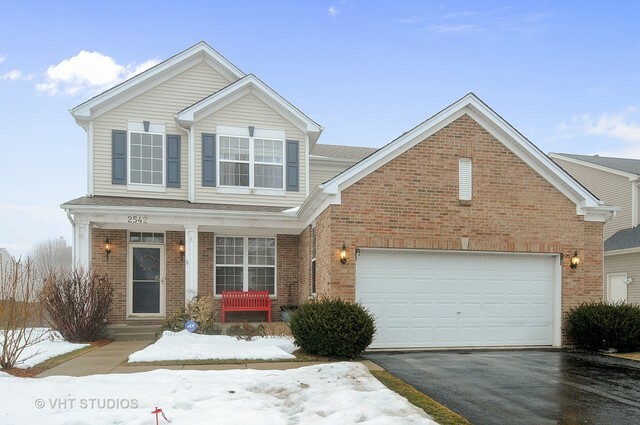Property Photo: 2542 Hartfield Drive IL 60538