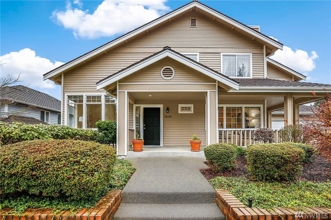 Property Photo:  15138 14th Dr SE  WA 98012 