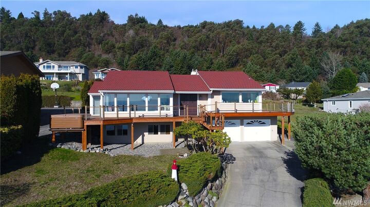 25777 Gold Beach Dr SW  Vashon WA 98070 photo