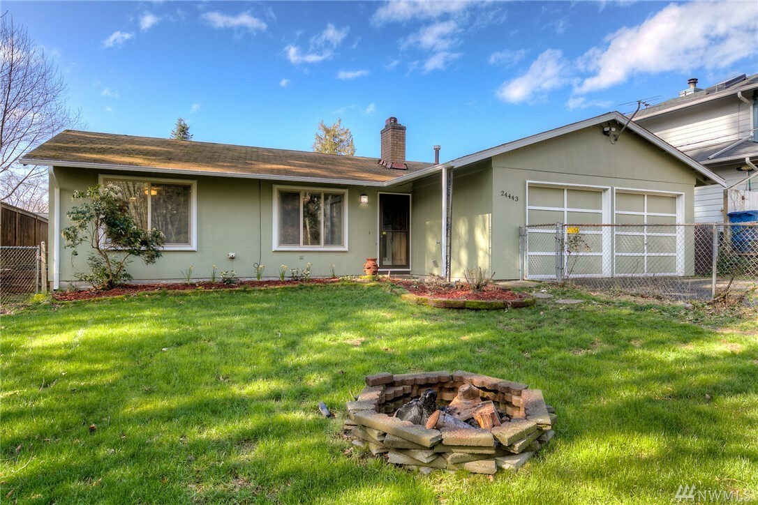 Property Photo: 24443 25th Ave S WA 98198