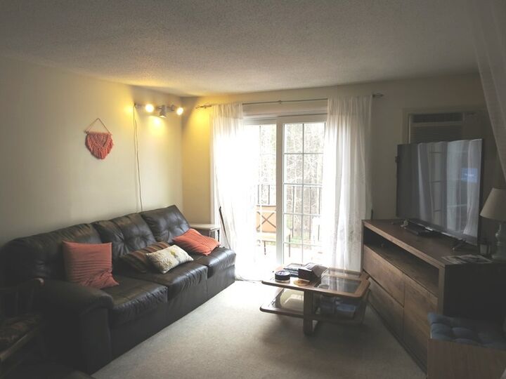 Property Photo:  312 White Cedar Boulevard  NH 03801 