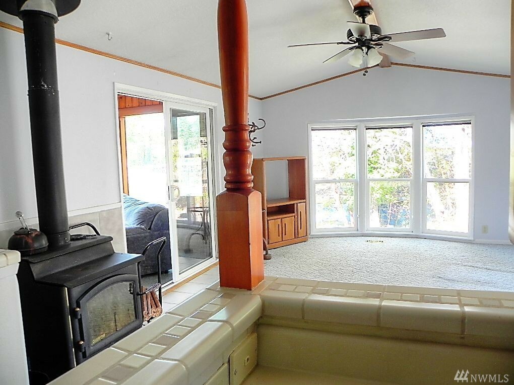 Property Photo:  310 E Eckert Rd  WA 98546 