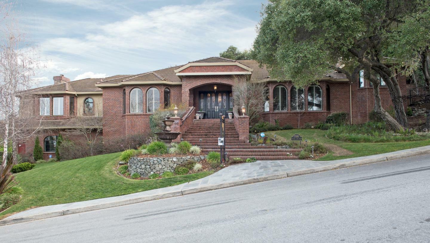 Property Photo: 7195 Wooded Lake Drive CA 95120