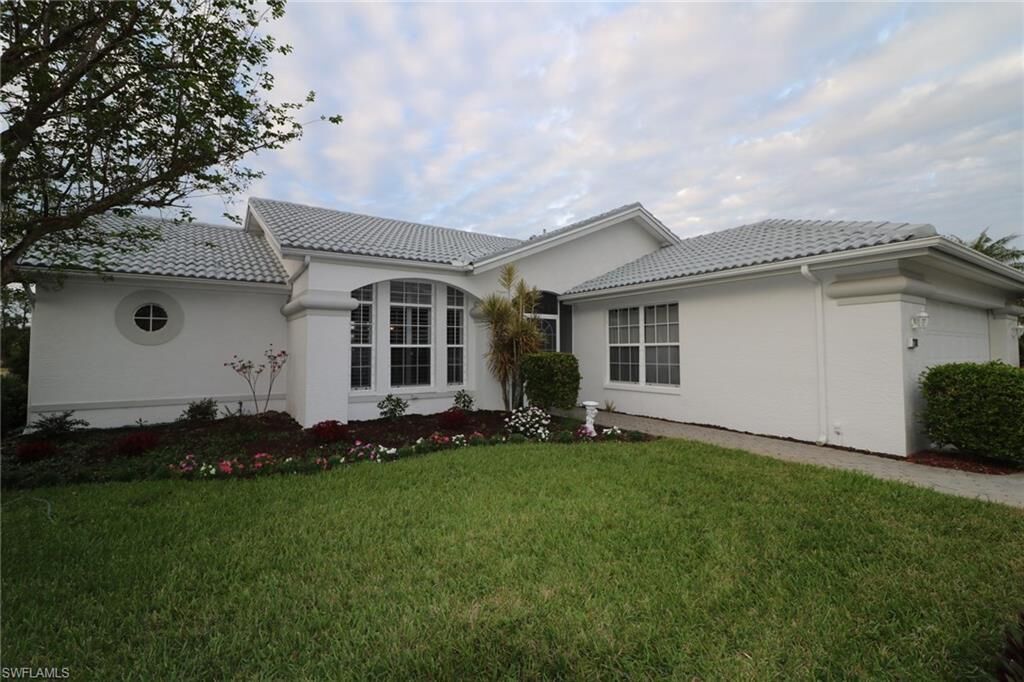 Property Photo:  2101 Rio Nuevo Drive  FL 33917 