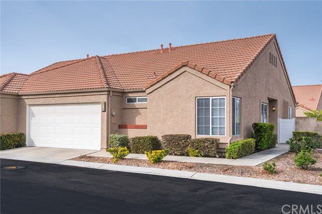 Property Photo:  919 Summerfield Street  CA 92545 