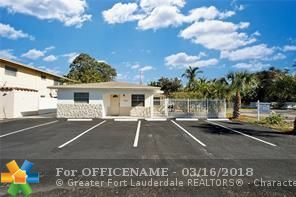 Property Photo:  1425 NE 26th Dr  FL 33334 