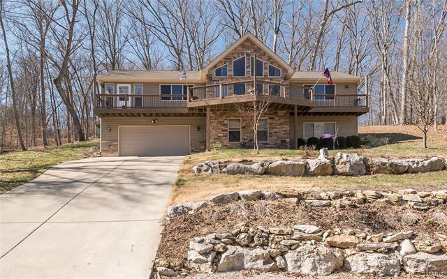 Property Photo: 2025 Moat Lane 63357