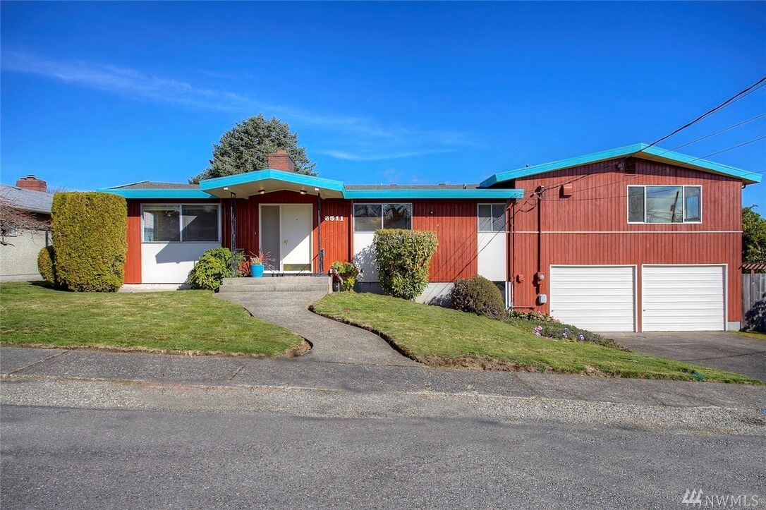 Property Photo:  6511 N Five Views Rd  WA 98407 