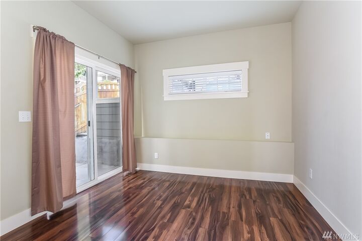 Property Photo:  4852  Delridge Way SW A  WA 98106 