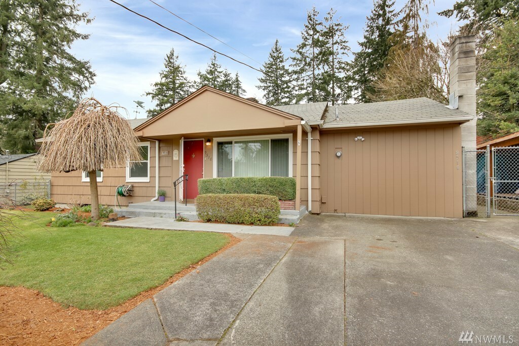 9516 Dekoven Dr SW  Lakewood WA 98499 photo