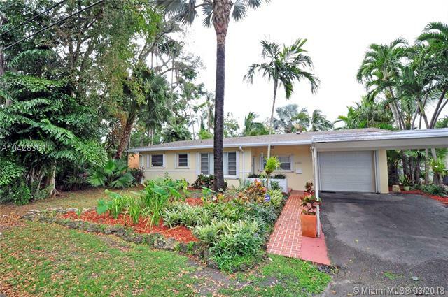 Property Photo: 6480 SW 74th St FL 33143