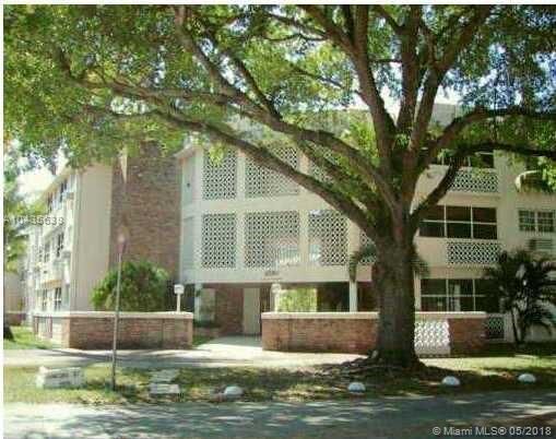 Property Photo: 6580 Santona St A18 FL 33146