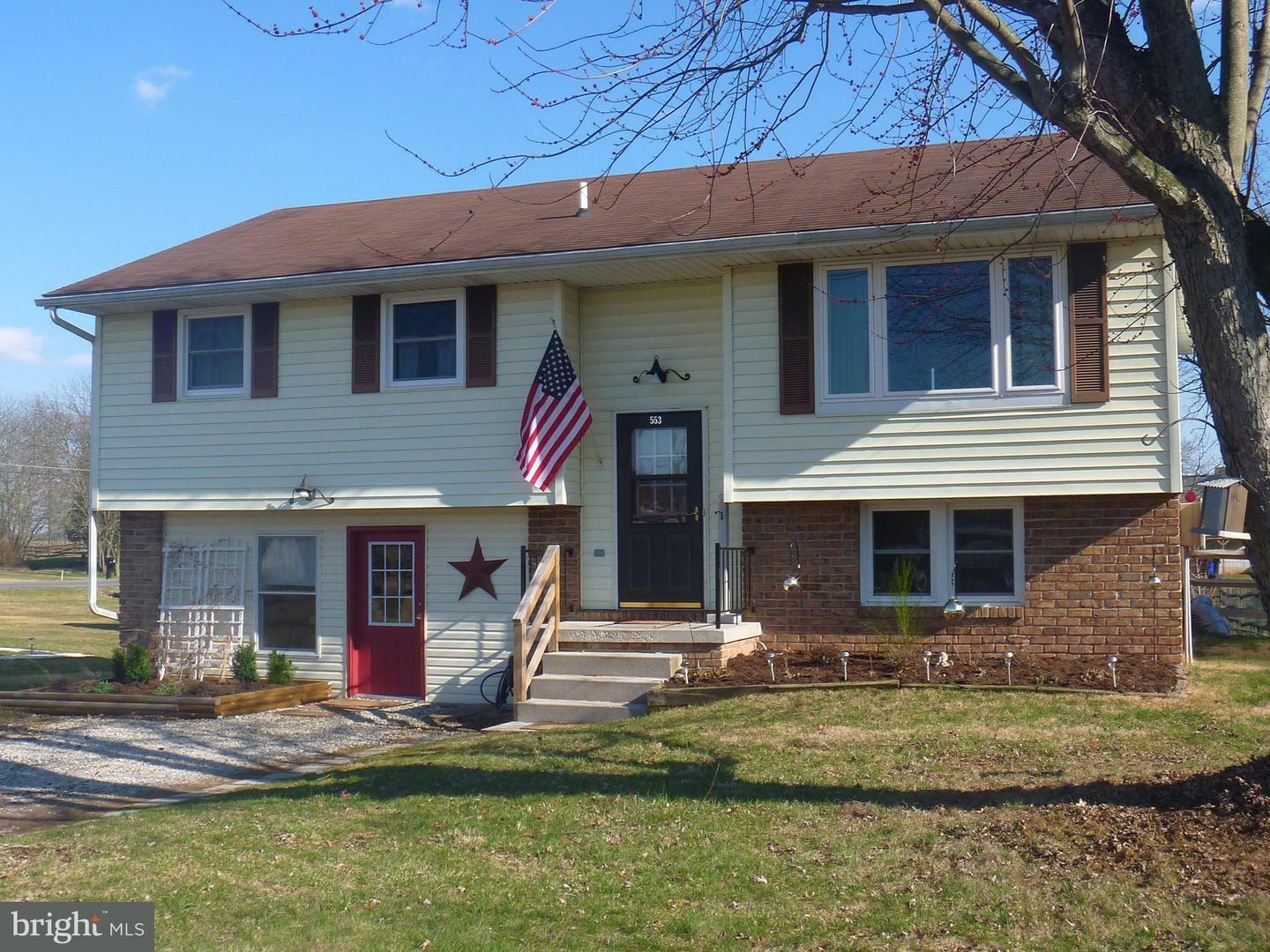 Property Photo: 553 Hooker Drive PA 17325