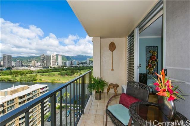 Property Photo:  2345 Ala Wai Boulevard 1804  HI 96815 