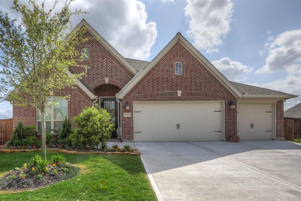 Property Photo:  9818 Twain Court  TX 77583 