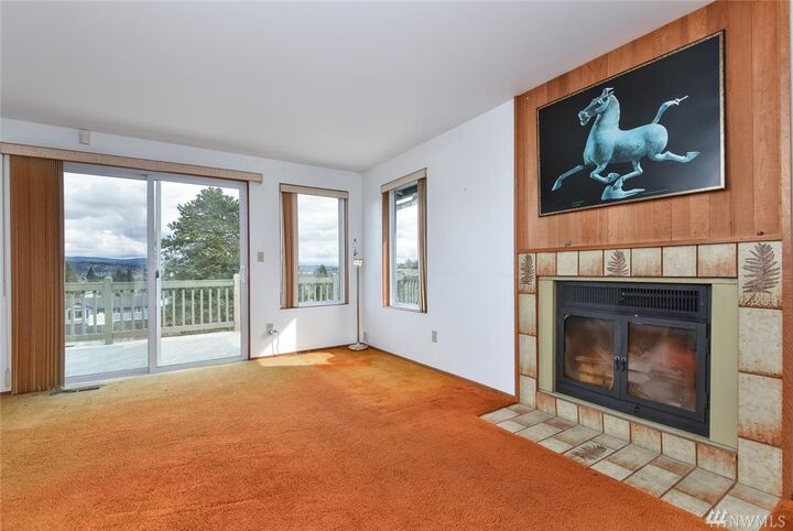 Property Photo: 3509 S Thistle St WA 98118