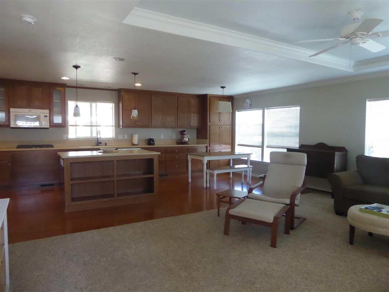 Property Photo:  525 W El Norte Pkwy 166  CA 92026 