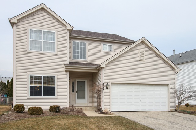 Property Photo:  2522 Stratford Lane  IL 60073 