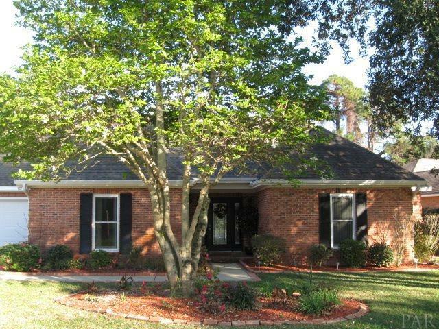 Property Photo: 1290 Greenview Lane FL 32563