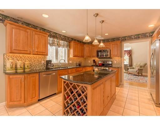 Property Photo: 39 Nicolle Terrace MA 01440
